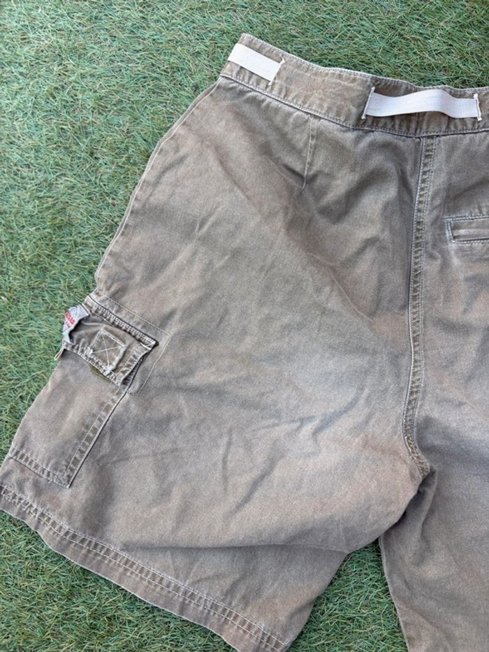 Short/bermuda Pataugas - taille 38/M - en très bon état - photo numéro 4