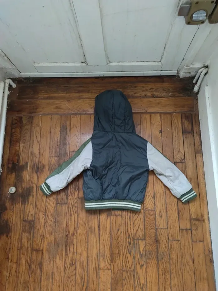 Veste printemps 2 ans, garçon, Beneton - photo numéro 4