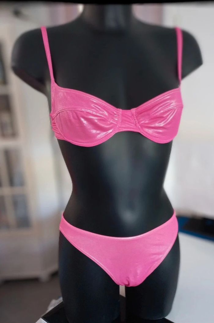 Maillot rose brillant