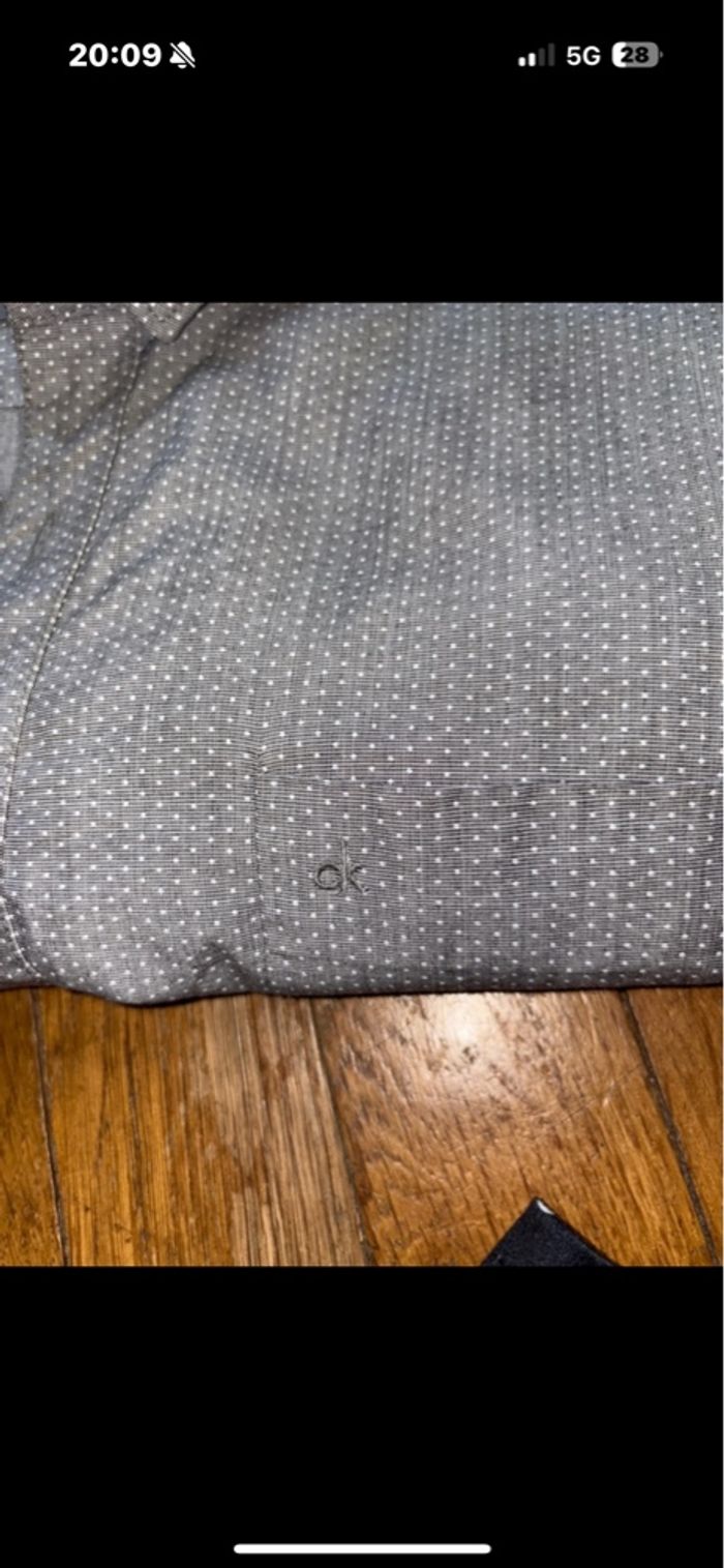 Chemise e - photo numéro 2