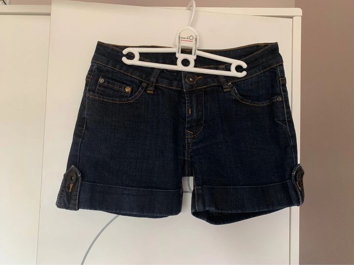 Short jean
