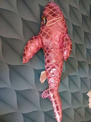 Peluche dauphin