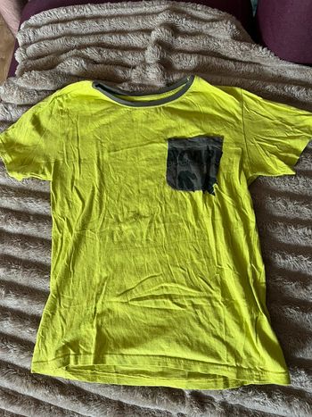 T shirt dinosaure