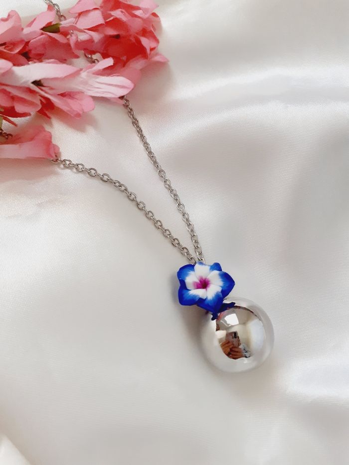 Bola de grossesse fleur bleue