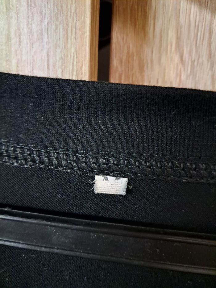 Crop top noir - photo numéro 3