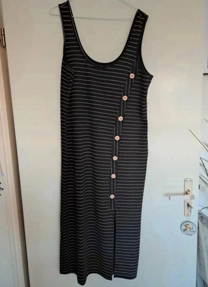 Robe longue noire