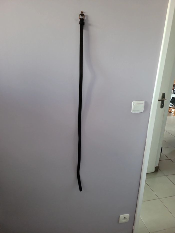 Ceinture fine marron 105 cm