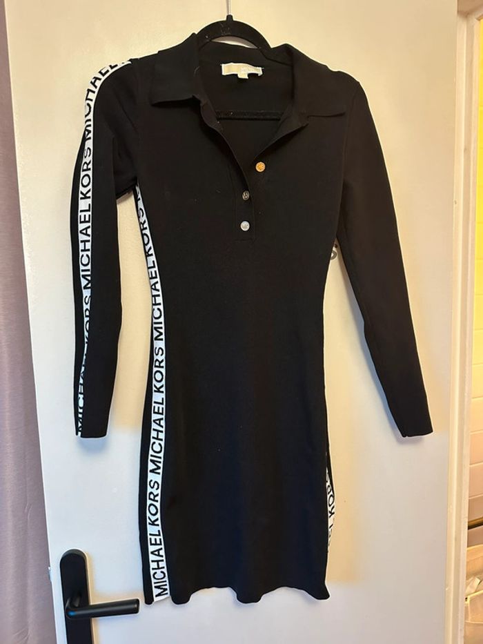 Michael Kors Robe polo noir en viscose extensible avec bande à logos