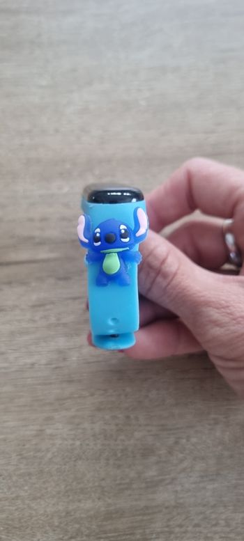 Montre numérique Stitch neuve