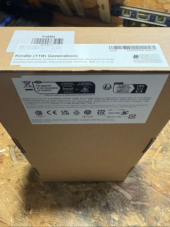 [N.E.U.F] Kindle 2022 11e génération noir