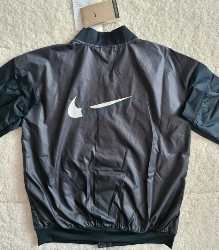 Veste Nike - photo numéro 4