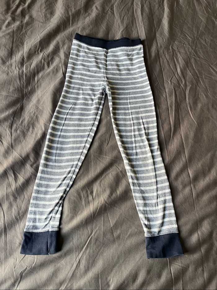 Lot de vêtements garçon 5/6 ans - photo numéro 2