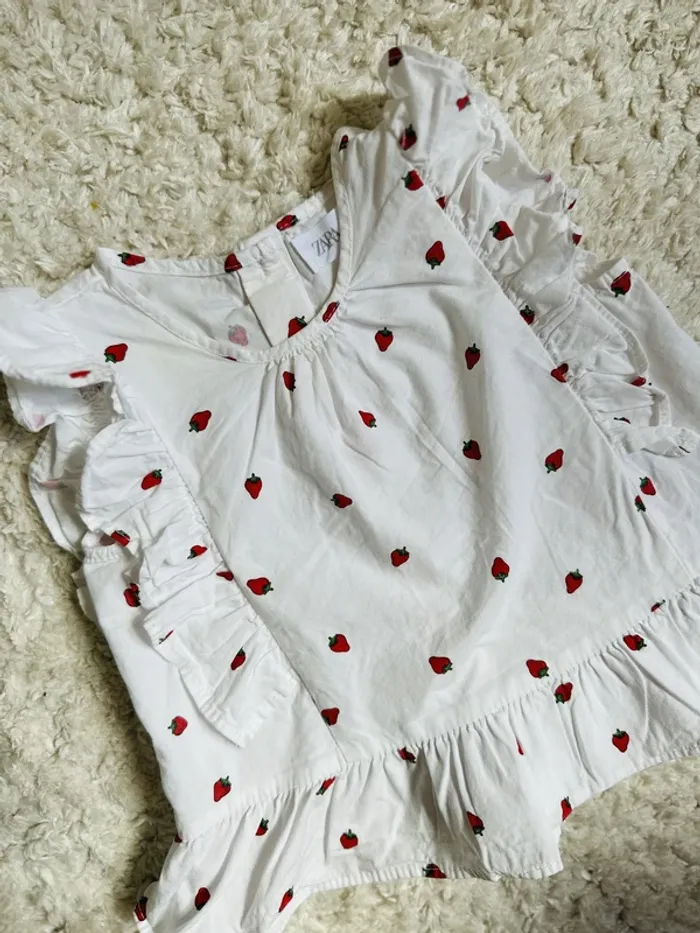 Blouse imprimée fraises 12/18 mois Zara - photo numéro 2