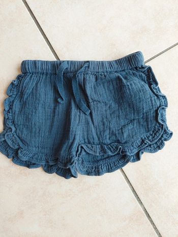 Short gaze de coton 9 mois