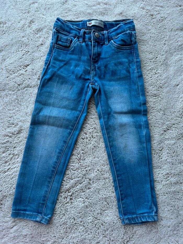 👖Lot 2 jeans - fille 4 ans- levi’s- Class - très bon état et bon état - photo numéro 7