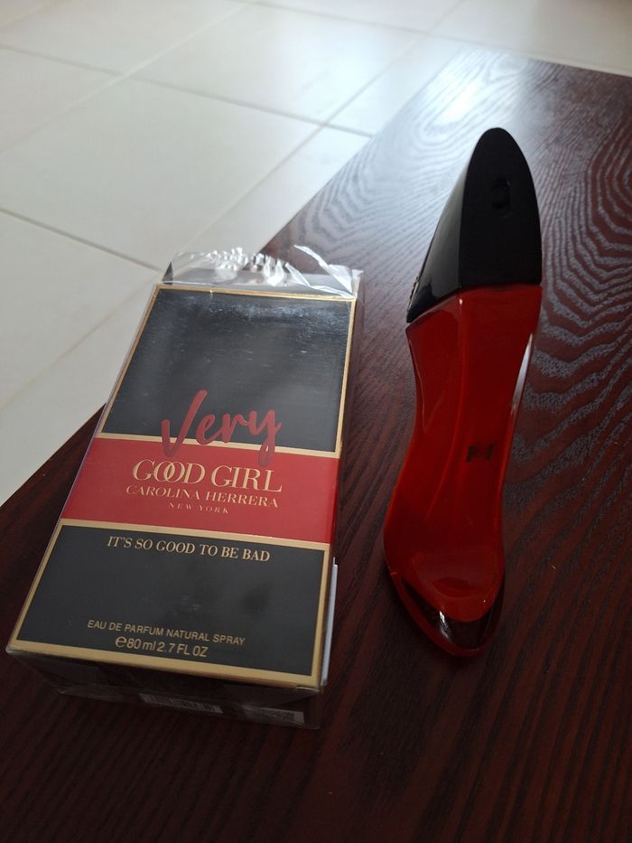 Parfum very good girl