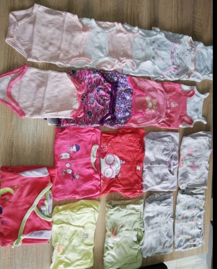 Gros lot 6mois - photo numéro 5