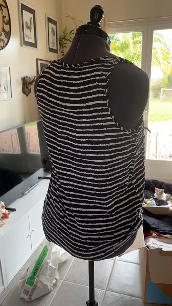 T shirt - photo numéro 3
