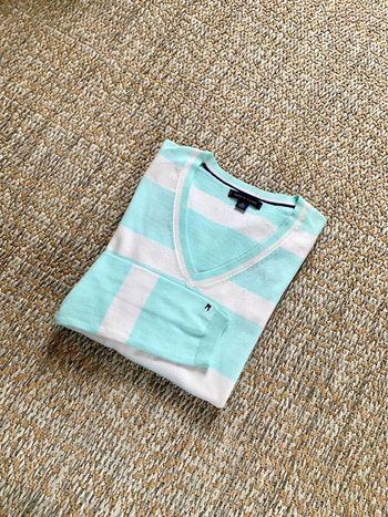 Pull / sweat col V Tommy Hilfiger style marinière taille XS