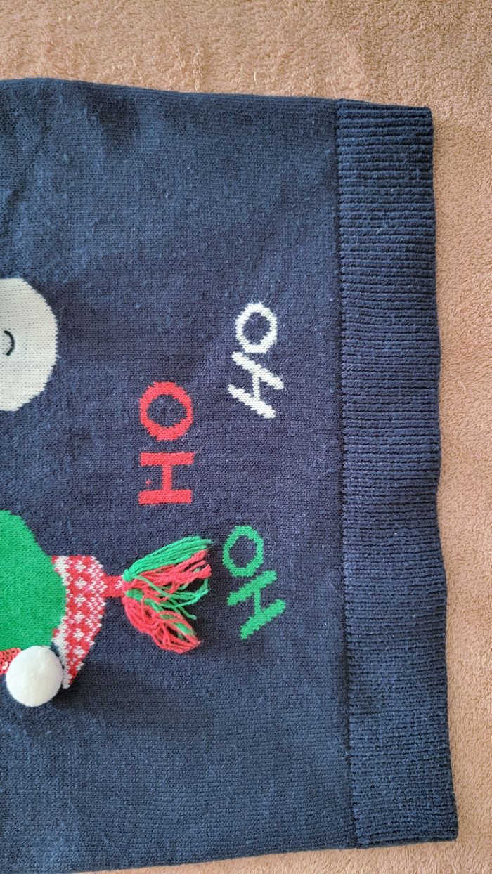 Pull de Noël 8 ans bleu marine dinosaure pompons et brillants - photo numéro 5