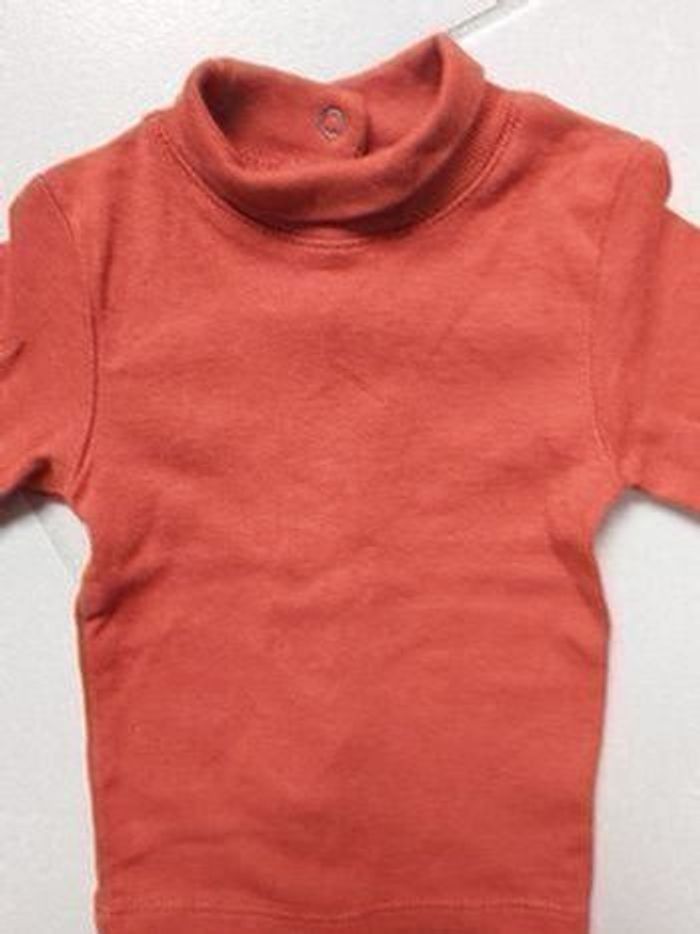 Sous pull 3 mois - photo numéro 2