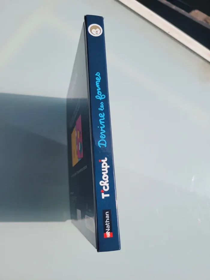 Très beau livre 🔵 T'choupi Devine les formes 🟥 avec volets à déplier - photo numéro 14
