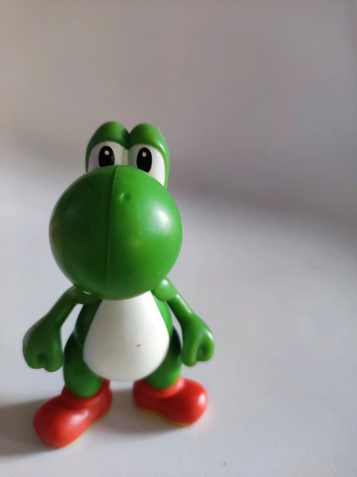 Figurine Yoshi Nintendo 2013 9 cm - photo numéro 4