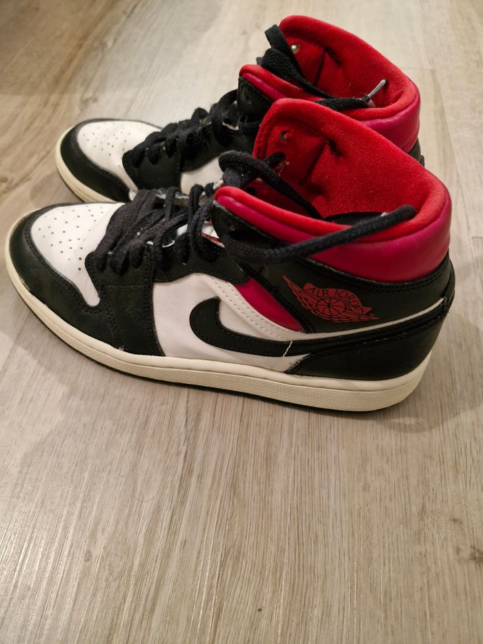 Sneakers NIKE AIR JORDAN 1 pointure 40,5 - photo numéro 6