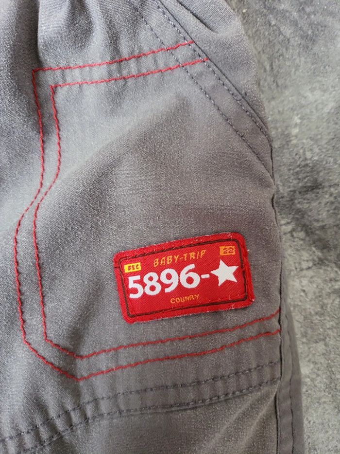 Pantalon bébé garçon 12 mois très bon état - photo numéro 3