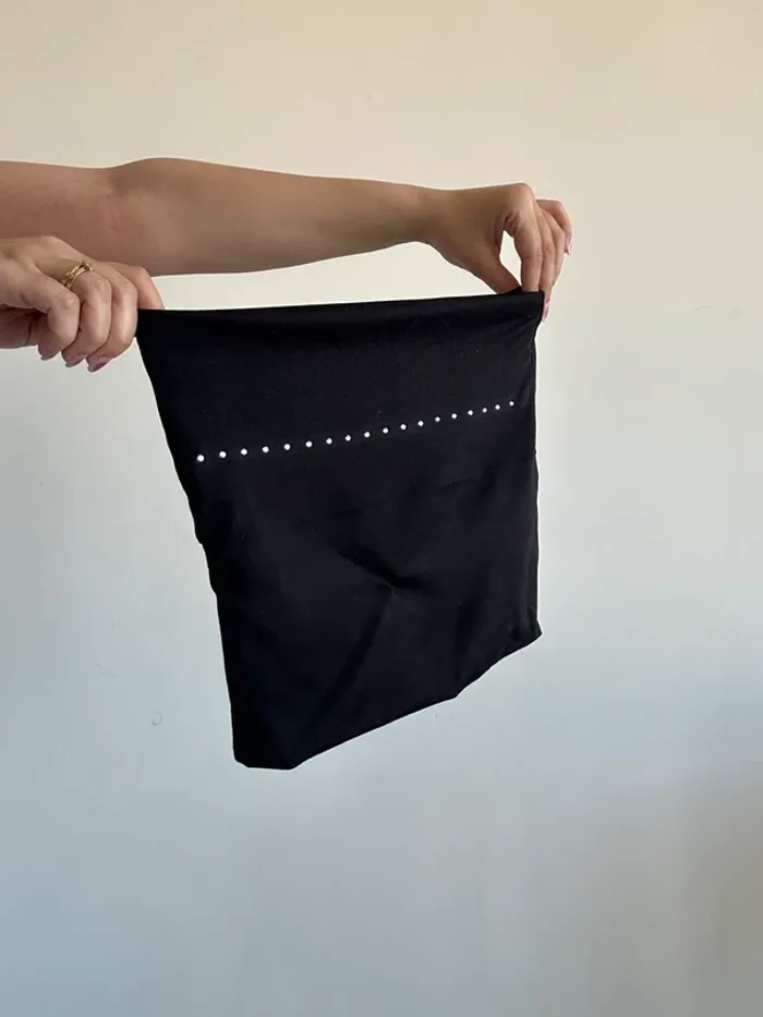 Haut y2k tube à strass noir taille S - photo numéro 4
