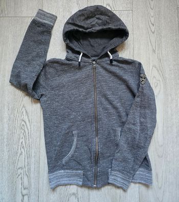Gilet à capuche 10ans