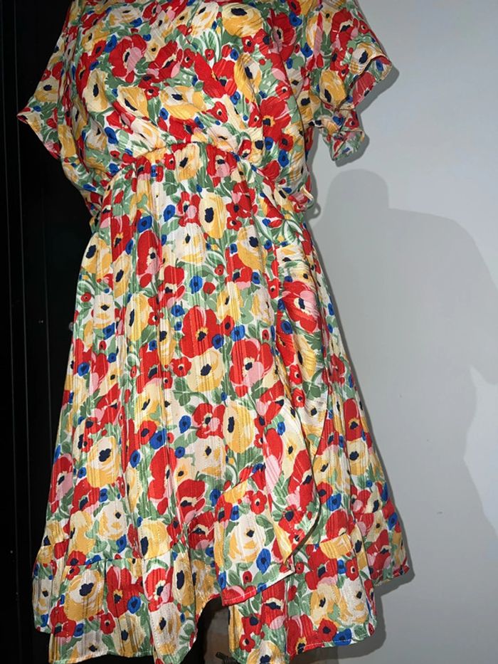 Superbe robe été - photo numéro 2