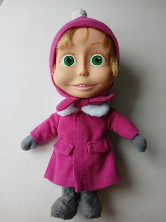 Poupée Masha hiver 30 cm - photo numéro 2