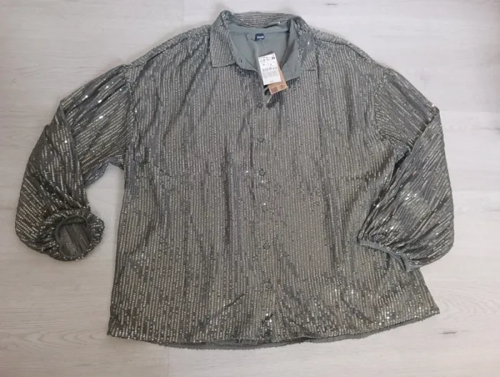 Chemise à strass Kiabi Taille 48 Neuve - photo numéro 2