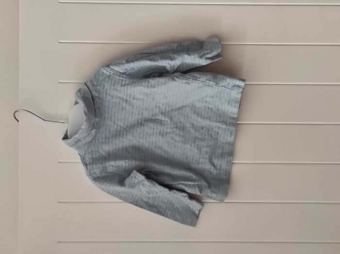 T-shirt col roulé bébé garçon 9 mois – rayé bleu et gris - photo numéro 2