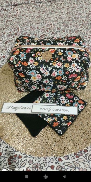 Trousse de toilette moltonné et ses 16 cotons lavables