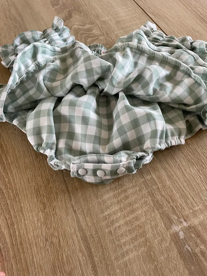 Robe à carreaux - photo numéro 3