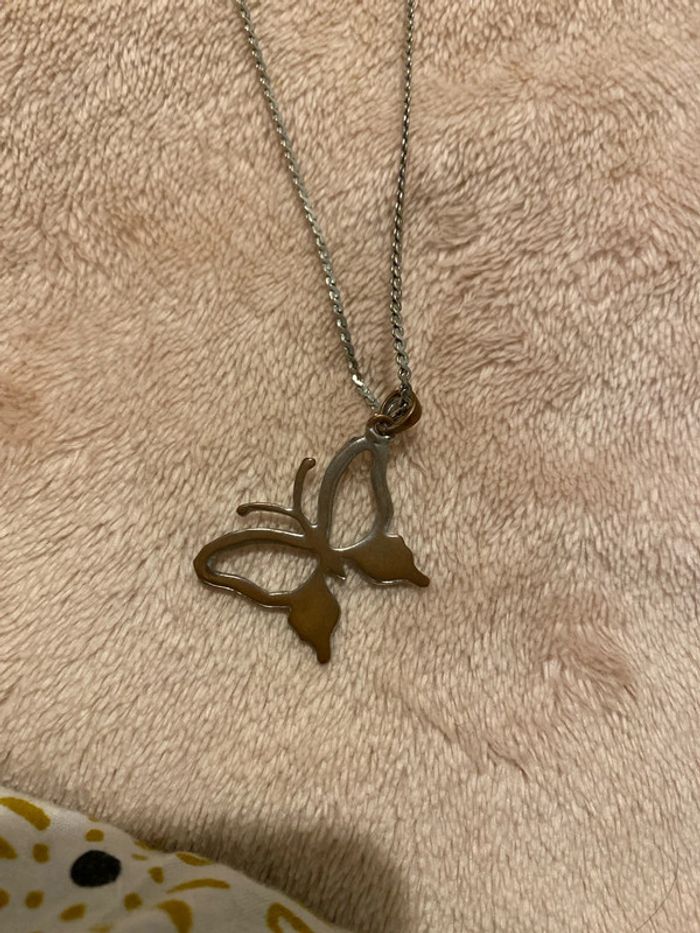 Collier papillon - photo numéro 3