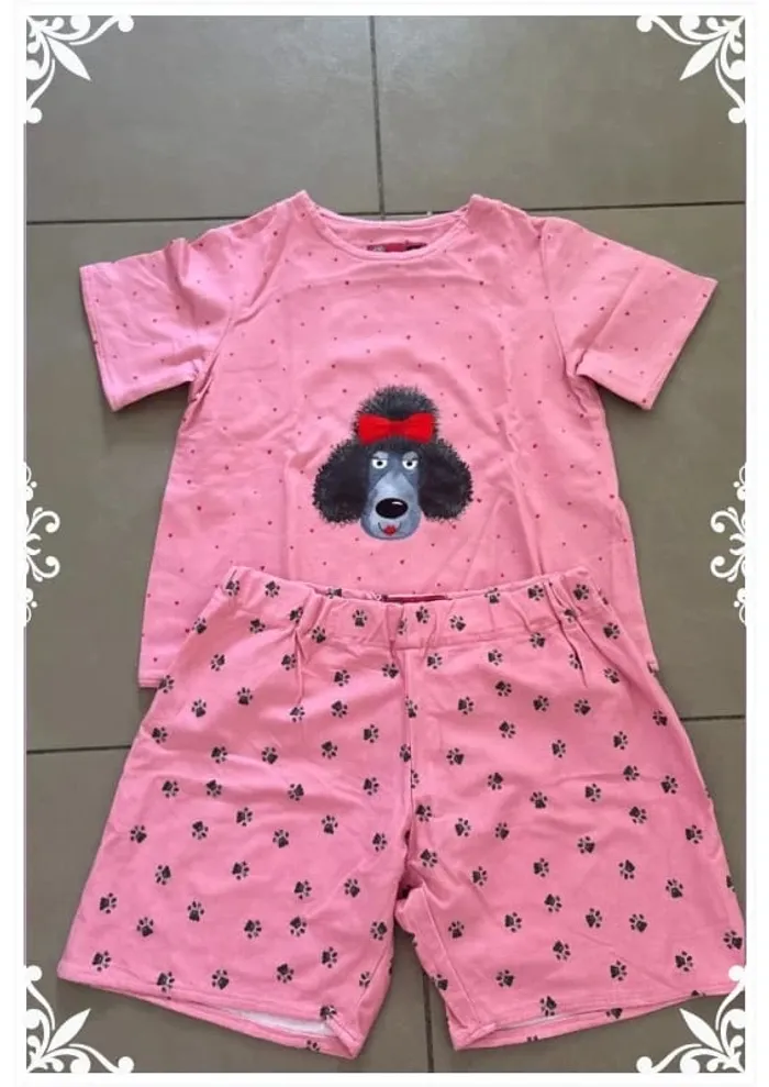 🌸 Pyjama fille 6 ans - Fait main - Motif caniche & pattes de chien 🐾 - photo numéro 3
