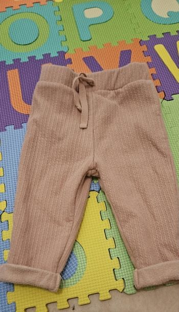 Pantalon style jogging