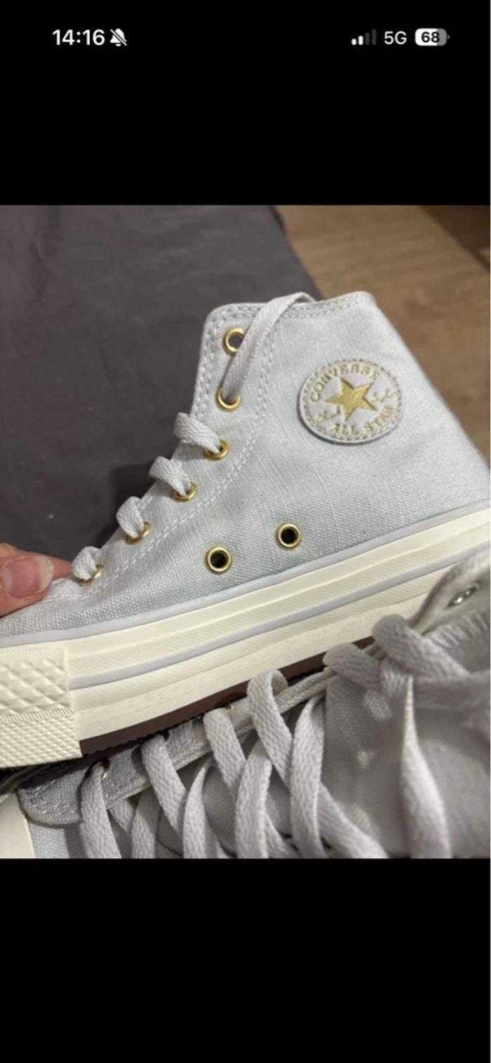 Converse - photo numéro 2