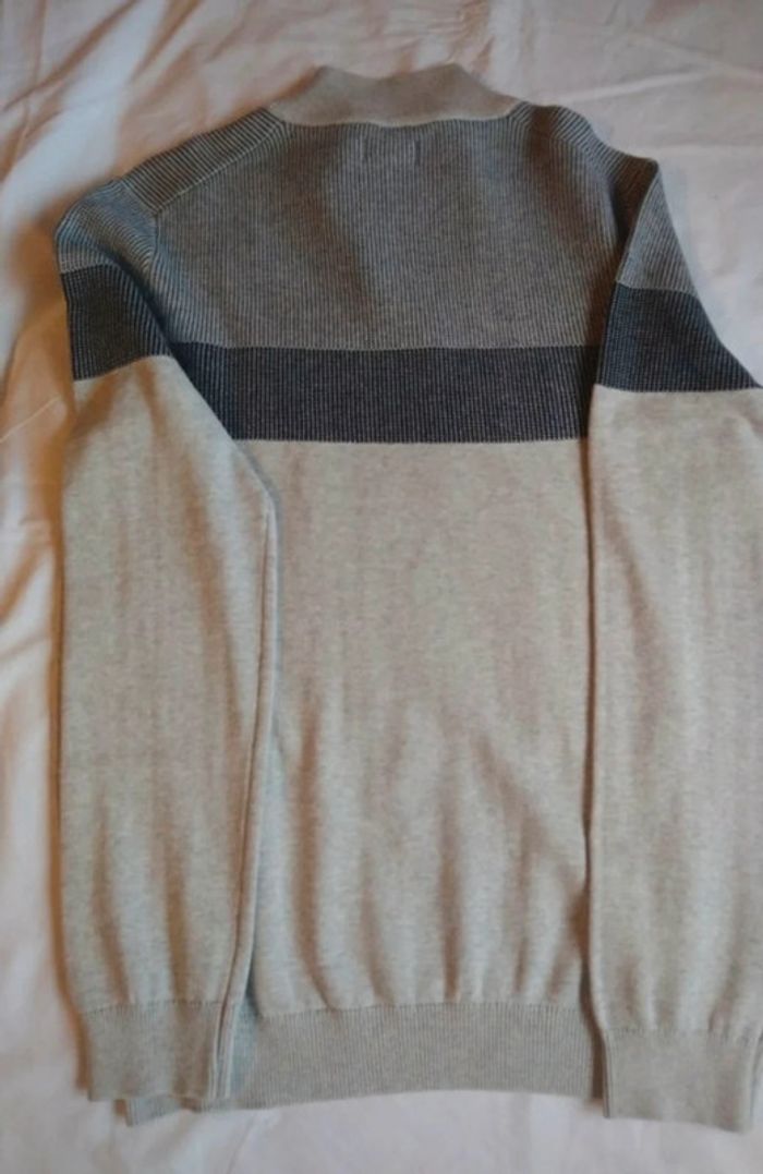 Pull taille L - photo numéro 2