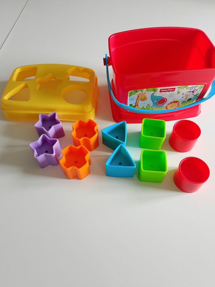 Mon trieur de formes Fisher price complet - photo numéro 4