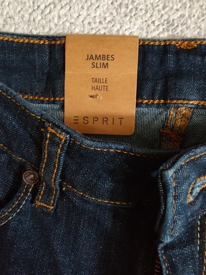 Jean Denim Esprit W25 L32 - photo numéro 5