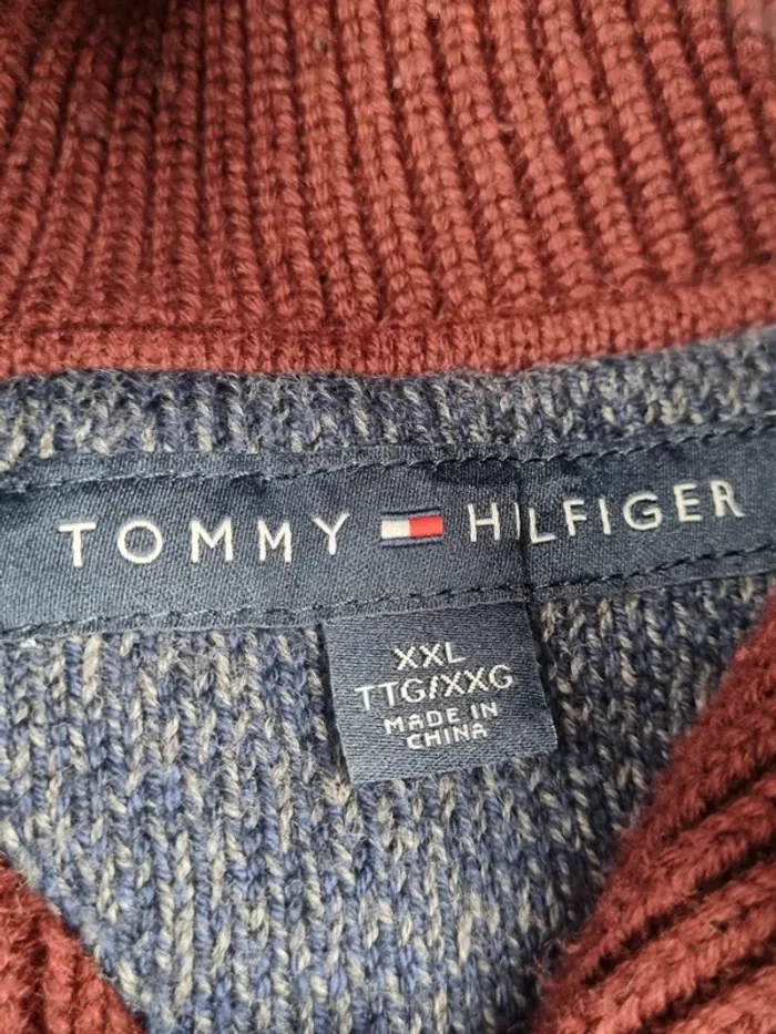 Pull Tommy Hilfiger rayé gris & bordeaux – Taille XXL Homme (mesures en photos) - photo numéro 7