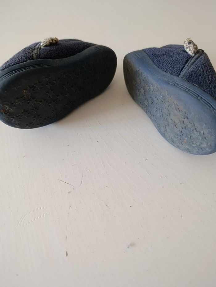 Chaussons pointure 21 - photo numéro 3