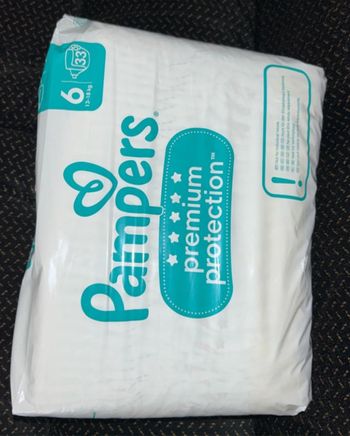 Couches Pampers taille 6