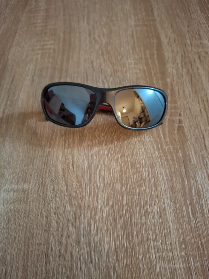 Lunette de soleil