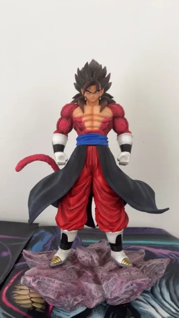 Dragon Ball Hereos - Statuette Vegetto Ssj4 Xeno