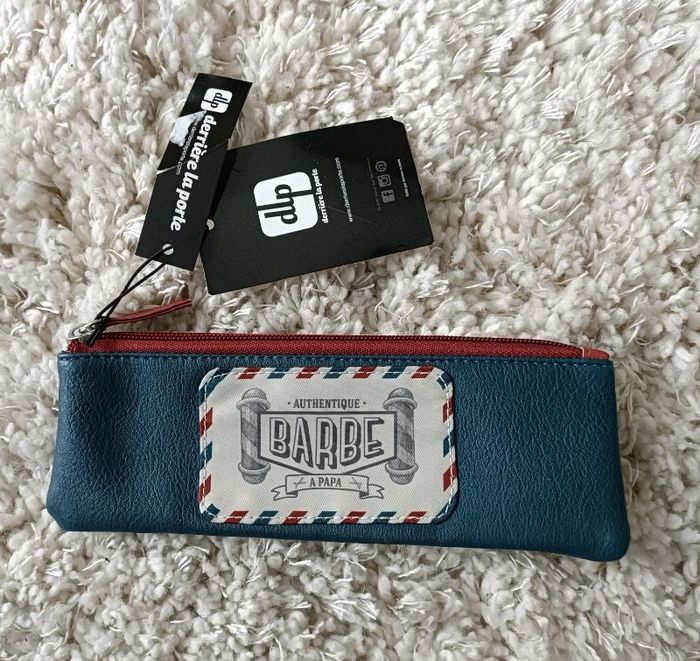 Petite trousse dlp en 22 X 7 cm